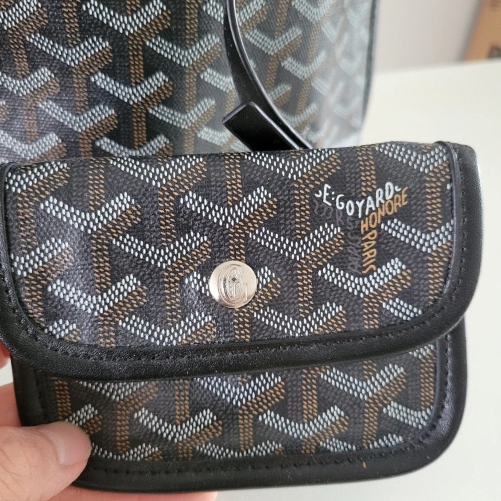 Small everyday bag - Picture 3 of 6